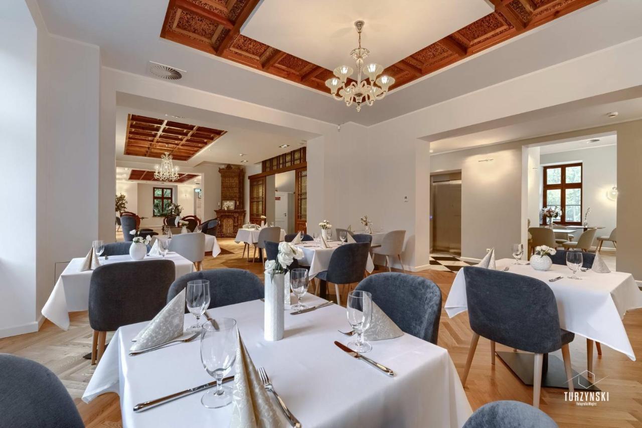 Palac Wierzbiczany Gniewkowo Extérieur photo